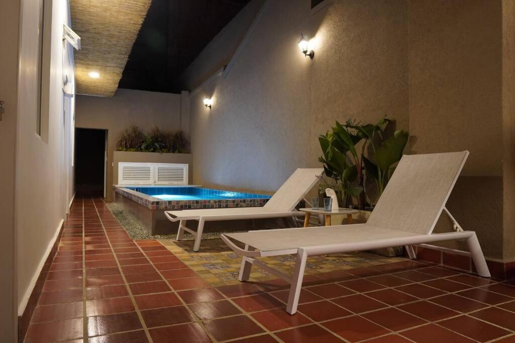 Nueva En San Antonio Cali, La Casa De Tona Villa Exteriör bild