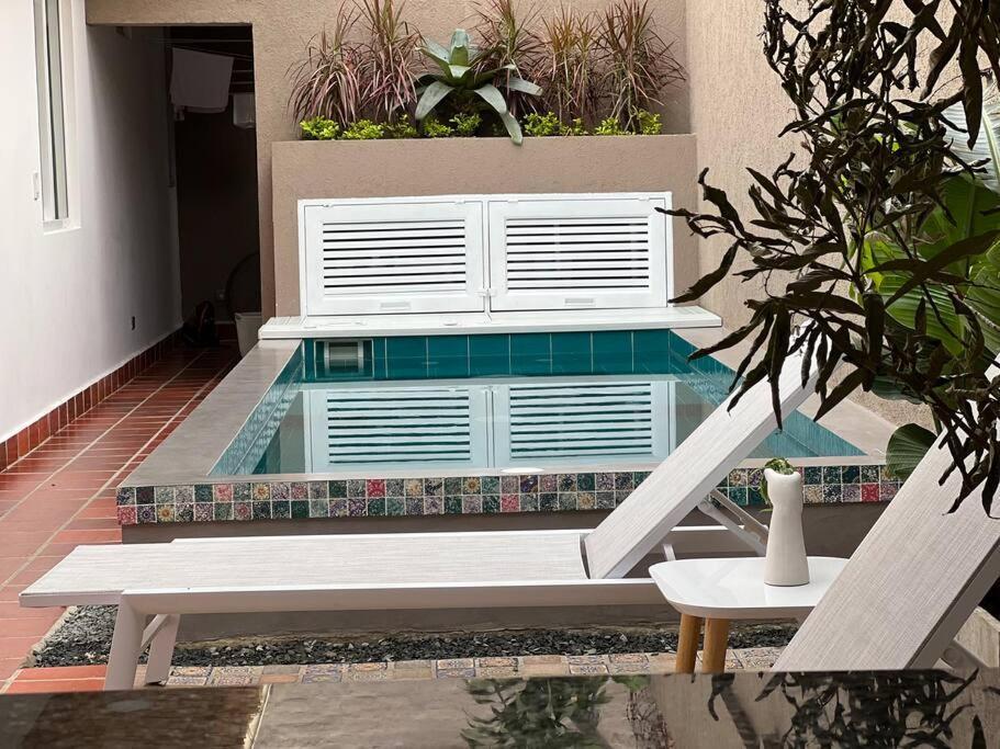 Nueva En San Antonio Cali, La Casa De Tona Villa Exteriör bild