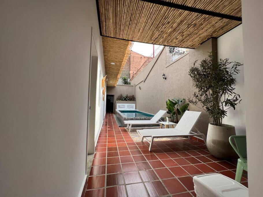 Nueva En San Antonio Cali, La Casa De Tona Villa Exteriör bild